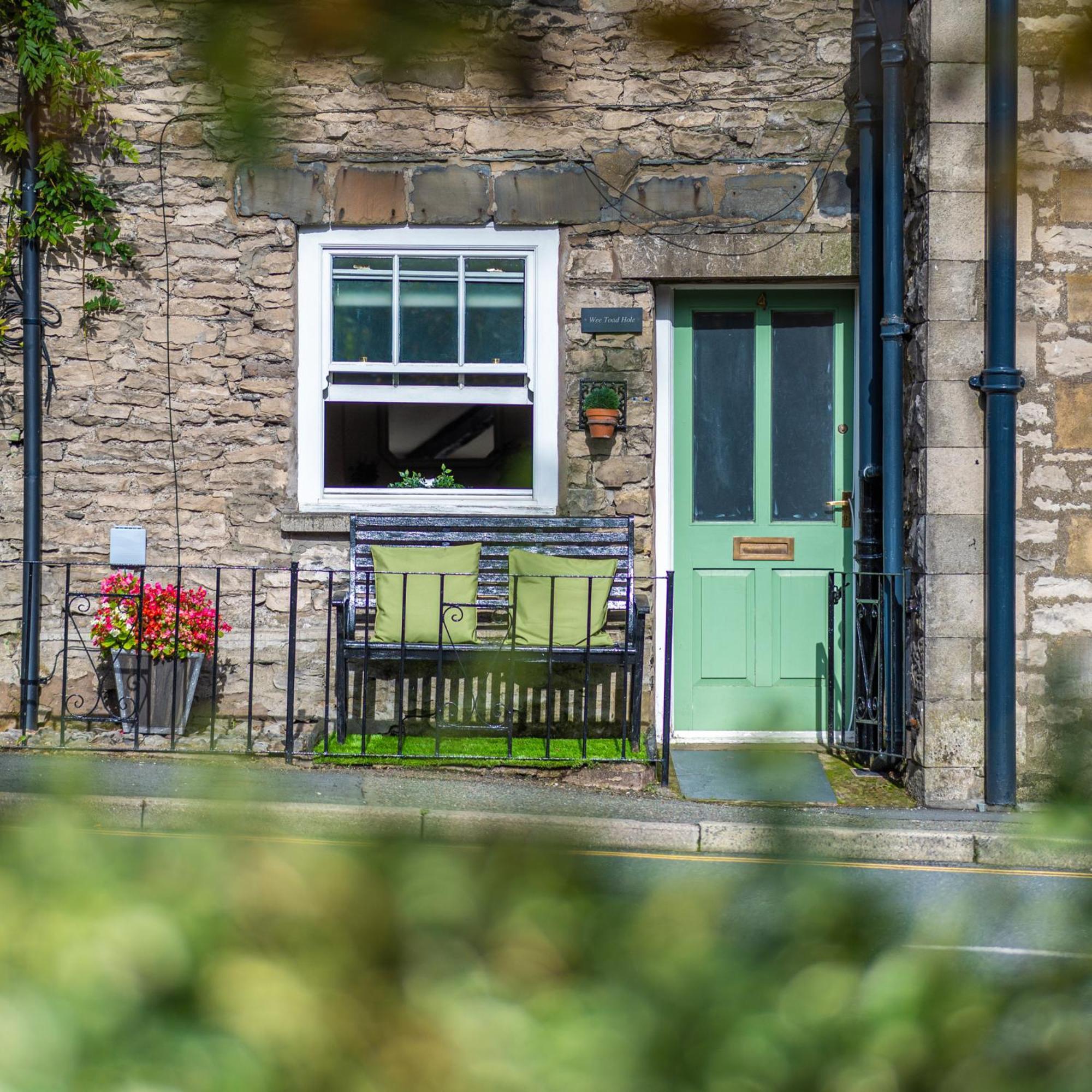 Wee Toad Hole Heart Of Kendal - Cottage Sleeps 4-6 - Dogs Welcome Exterior foto